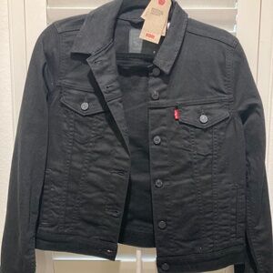 Levi’s black denim jacket